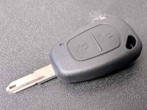 vauxhall-movano-vivaro-spare-key