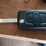 broken peugeot car key repair